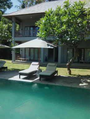  Ju'Blu Hotel  Buleleng
